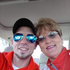 Meet your Posher, Lori